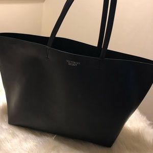 Victoria’s Secret Big Bag Black 🔥